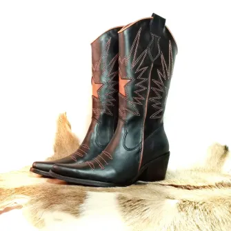 Bota Lusitana Negra